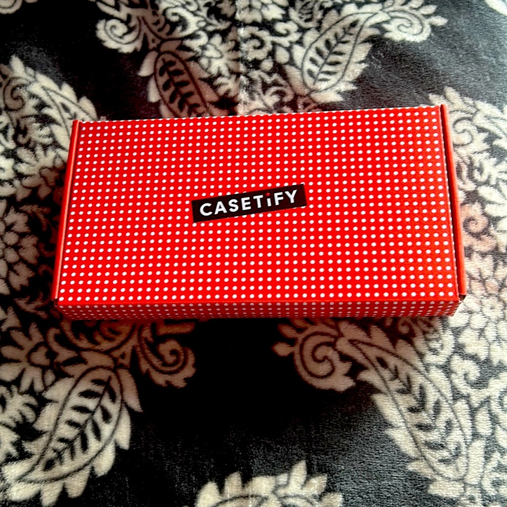 Brandnew case good deal please check it out